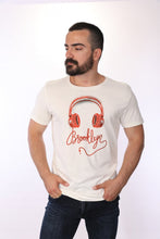 Load image into Gallery viewer, Angemiel Wear Brooklyn Written Red Earphones Cotton White Men 'S T-Shirt
